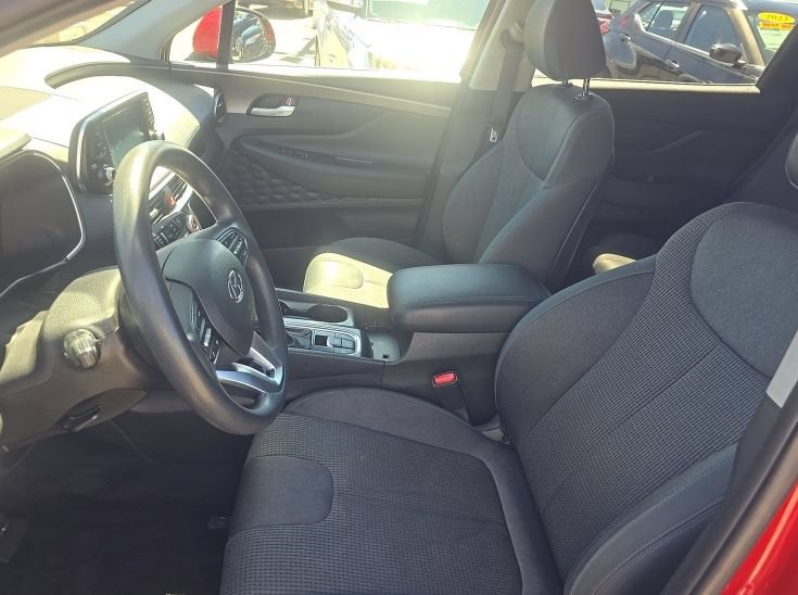 Used 2019 Hyundai Santa Fe SEL FWD image 6