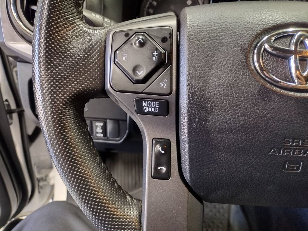 Used 2023 Toyota Tacoma TRD Off-Road AWD/4WD image 30