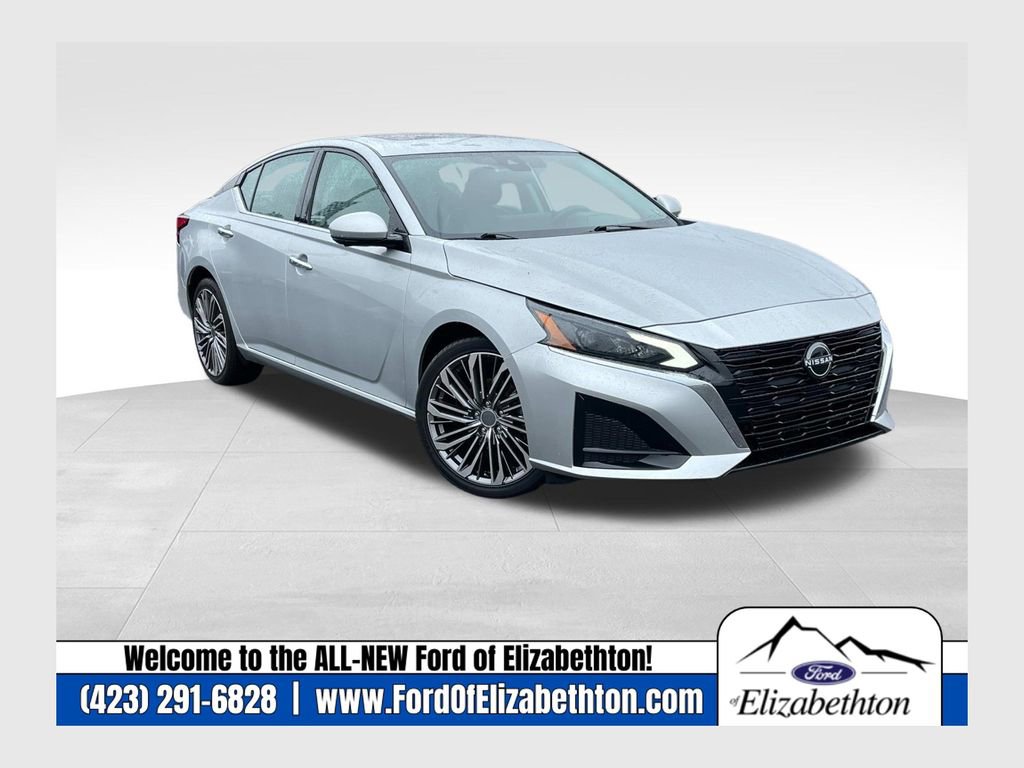 Used 2023 Nissan Altima 2.5 SL image 1