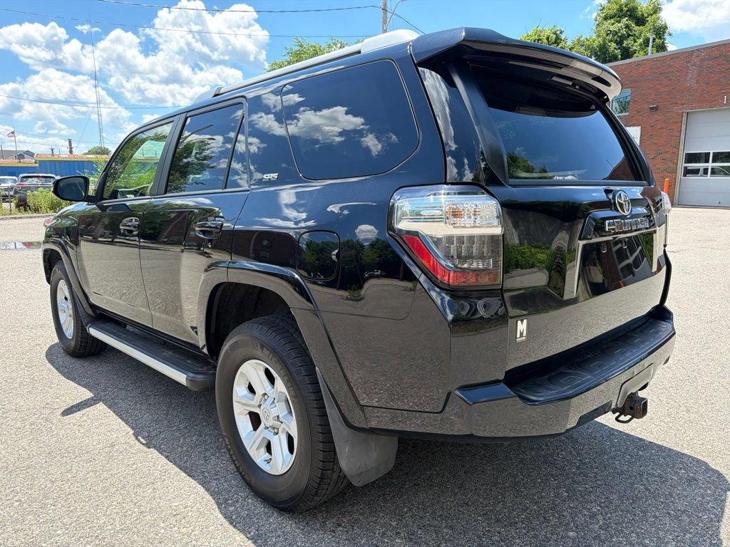 Used 2016 Toyota 4Runner SR5 Premium AWD/4WD image 3