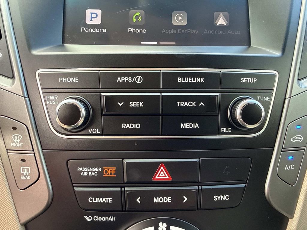 Used 2018 Hyundai Santa Fe Sport w/ 2.4L Value Package 02 image 32