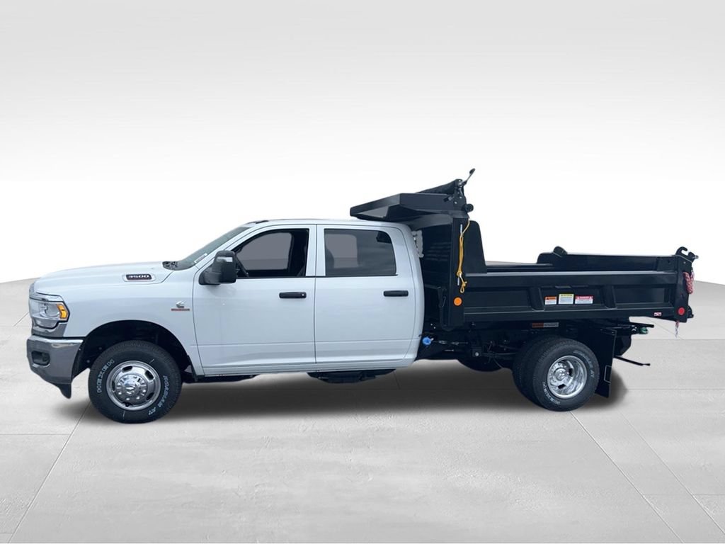New 2024 RAM 3500 Tradesman w/ Chrome Appearance Group AWD/4WD video 3