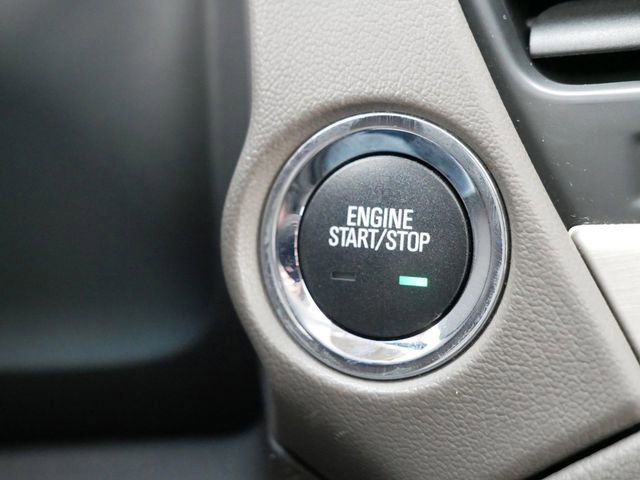 Used 2015 GMC Yukon Denali w/ Open Road Package image 27