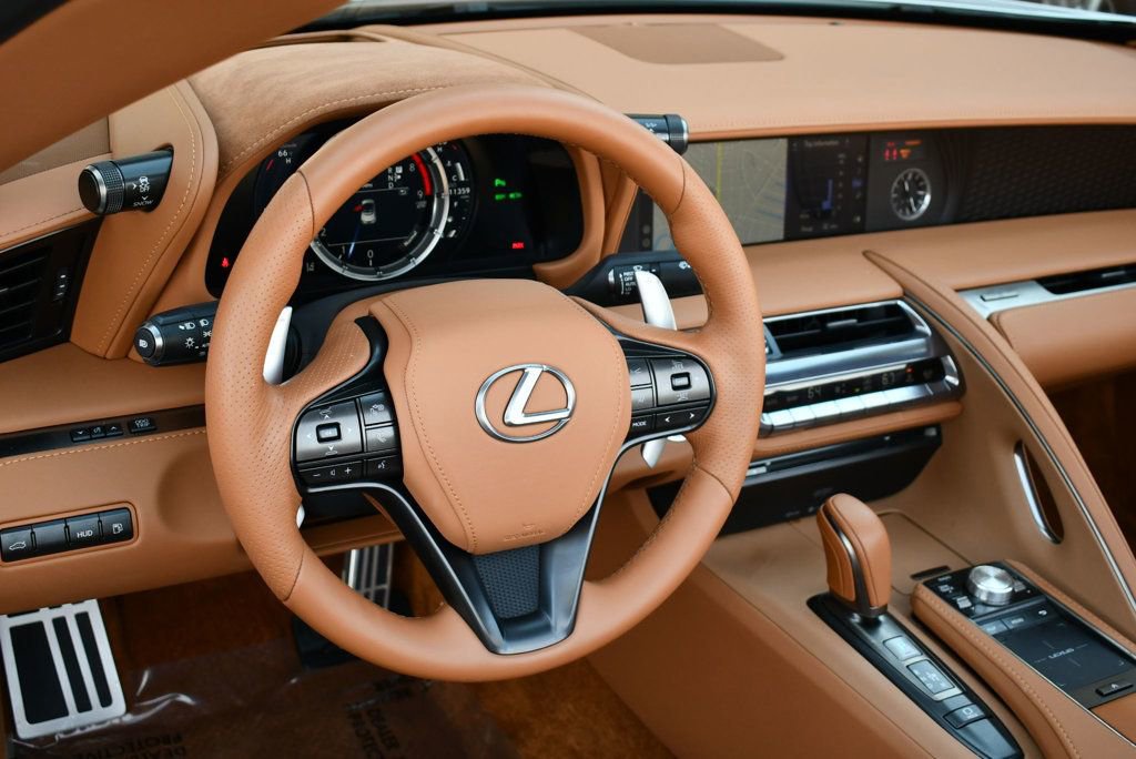 Used 2022 Lexus LC 500 Convertible image 12