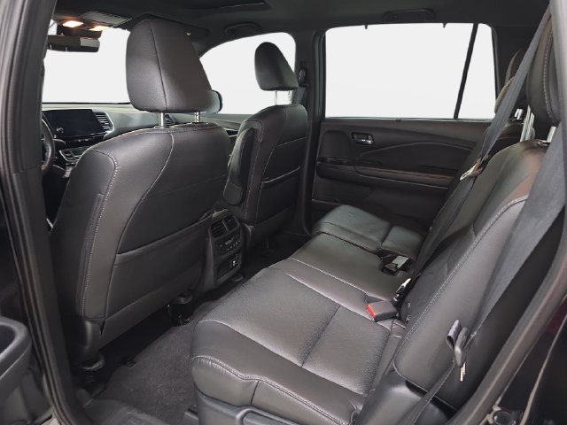 Used 2019 Honda Passport Touring image 12