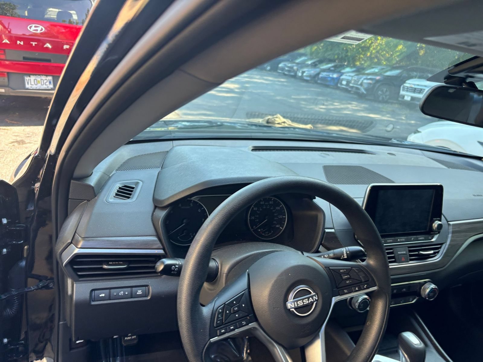 Used 2026 Nissan Altima 2.5 SV FWD image 29
