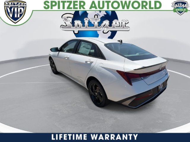 New 2026 Hyundai Elantra Sport FWD image 12