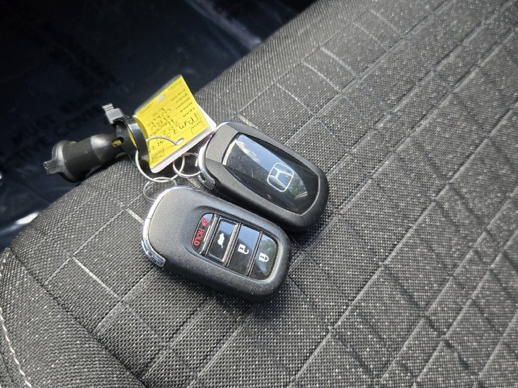 Certified 2024 Honda HR-V LX image 18