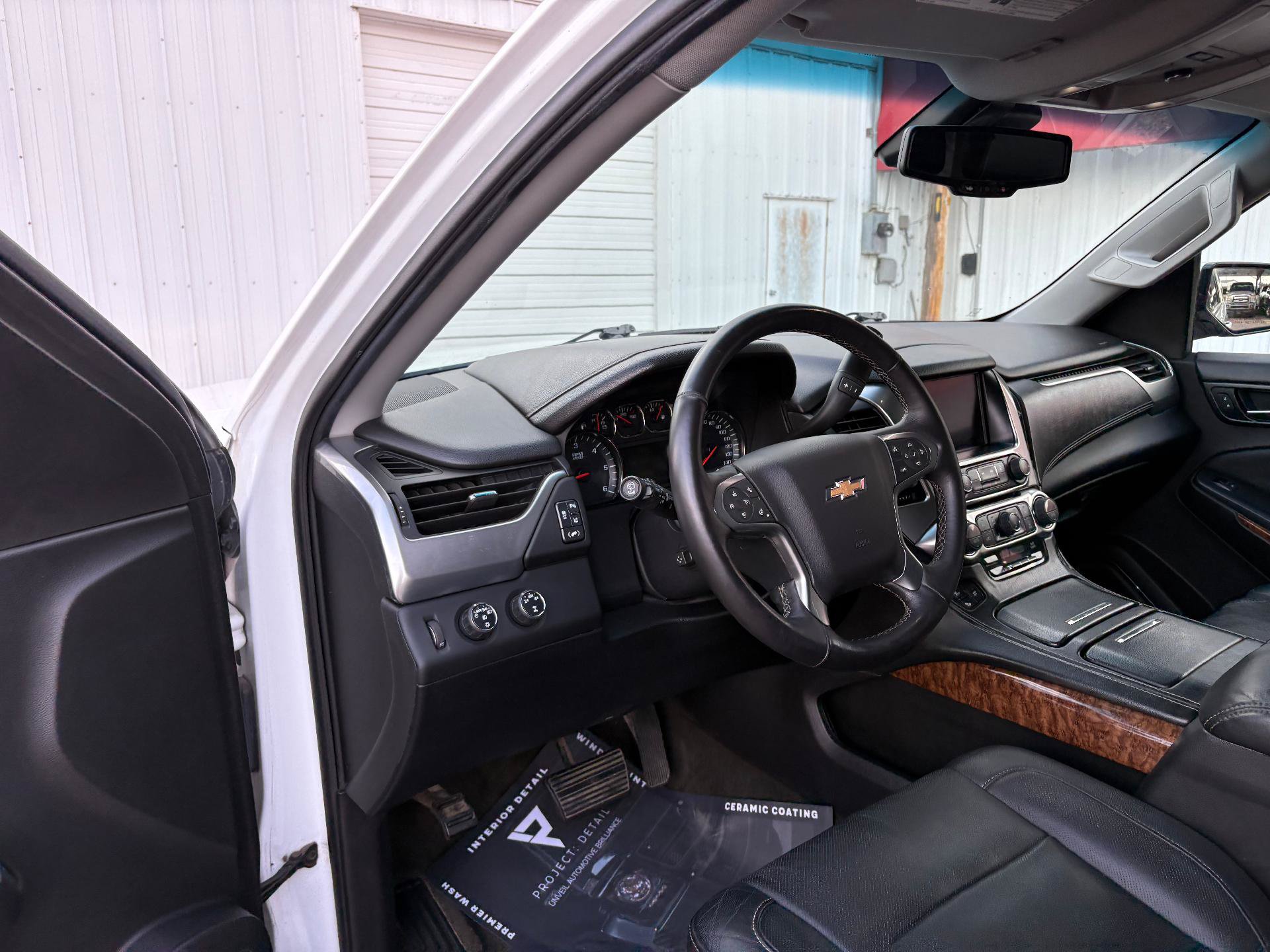Used 2015 Chevrolet Suburban LTZ AWD/4WD image 26