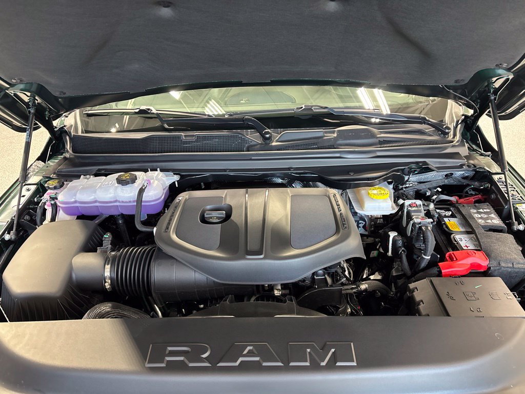 New 2026 RAM 1500 Express AWD/4WD image 50