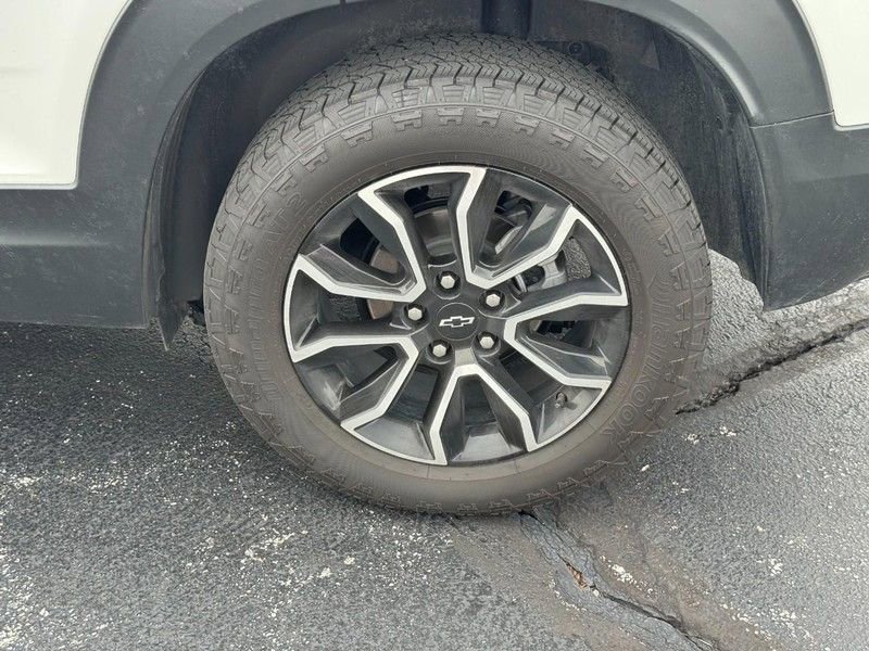 Used 2025 Chevrolet TrailBlazer ACTIV w/ Convenience Package image 8