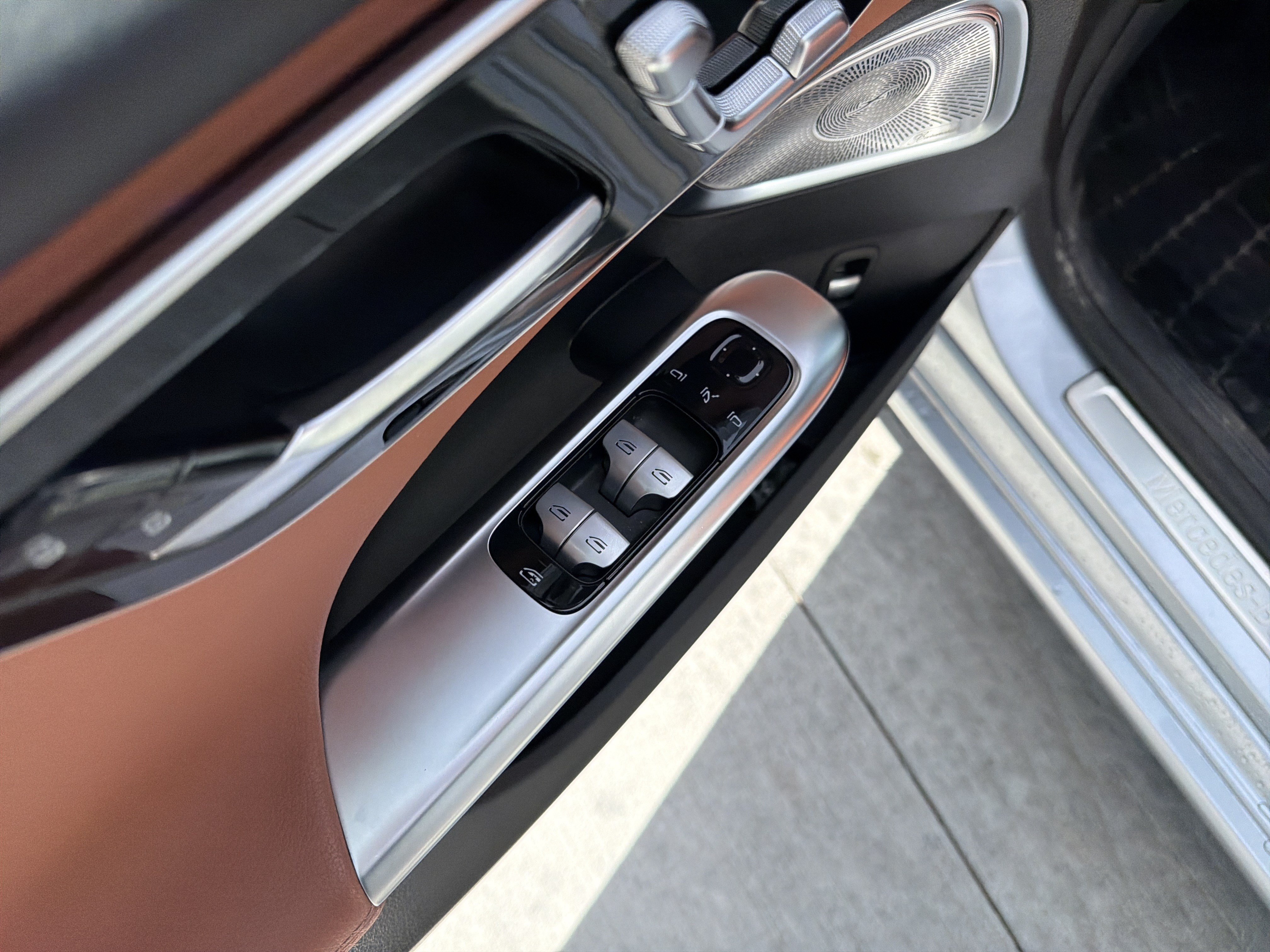 Certified 2024 Mercedes-Benz C 300 4MATIC Sedan w/ Exclusive Trim Package image 15