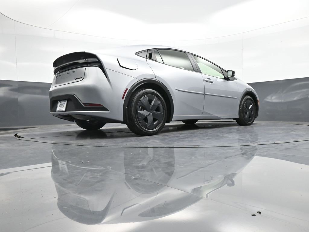 Certified 2024 Toyota Prius Prime SE image 28