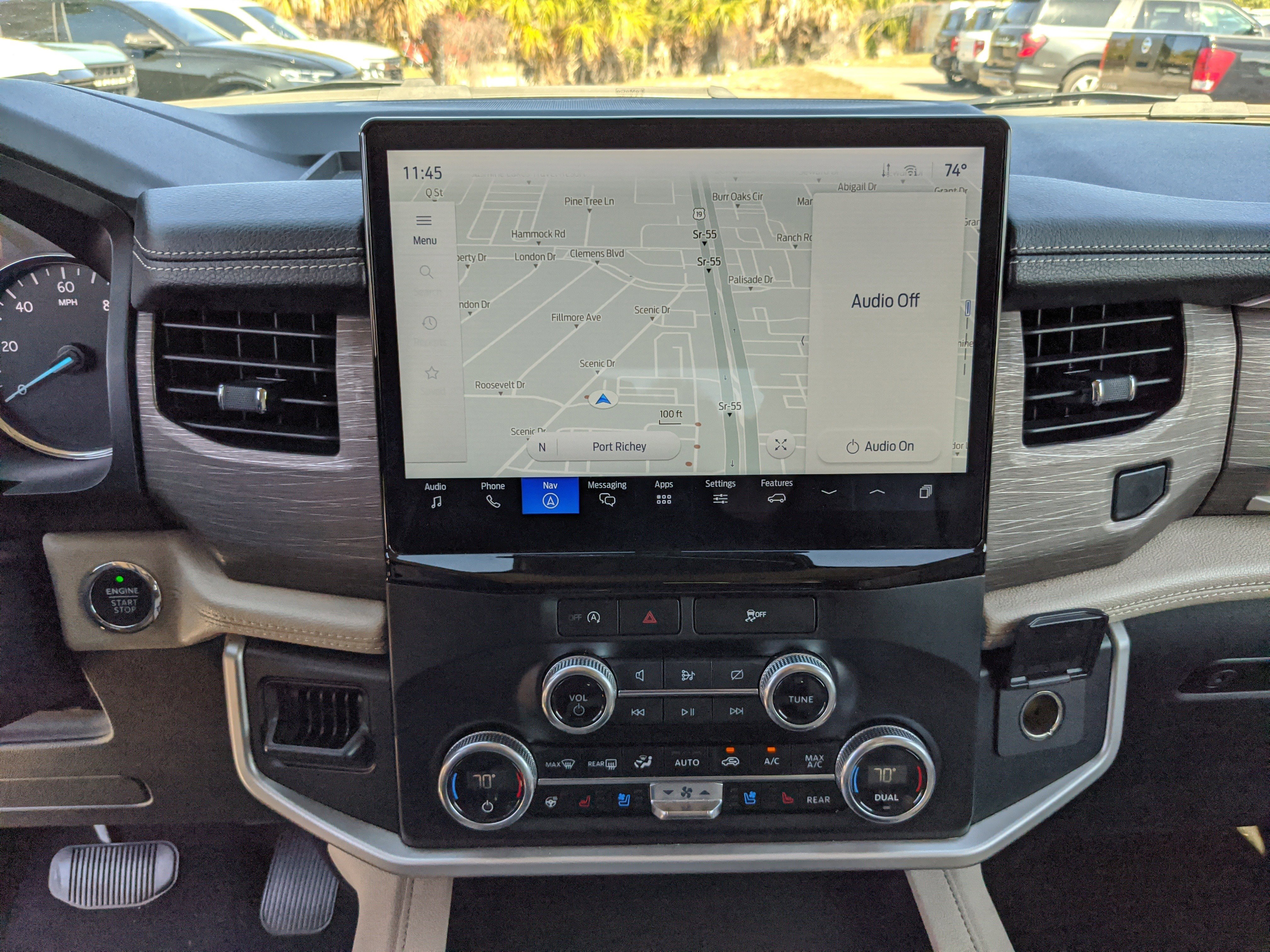 Used 2024 Ford Expedition Max Limited image 27