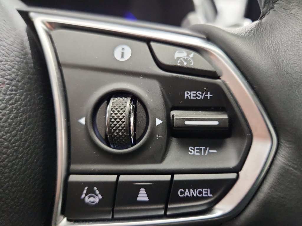 Used 2024 Acura MDX SH-AWD w/ Technology Package image 16