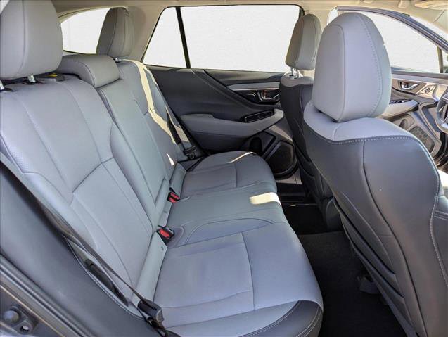 Used 2025 Subaru Outback Limited image 23