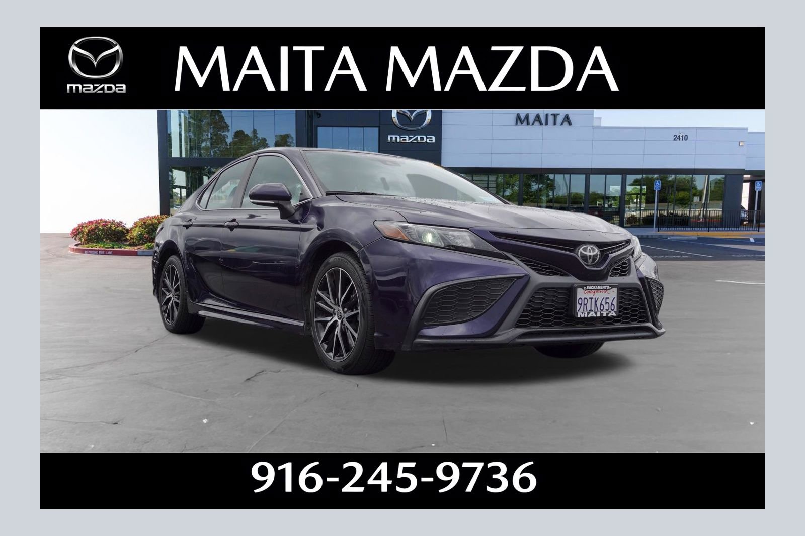 Used 2022 Toyota Camry SE FWD image 1