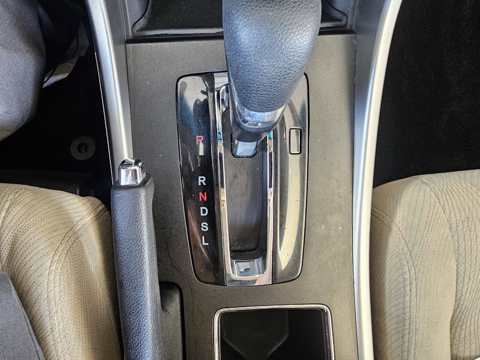Used 2014 Honda Accord EX image 25