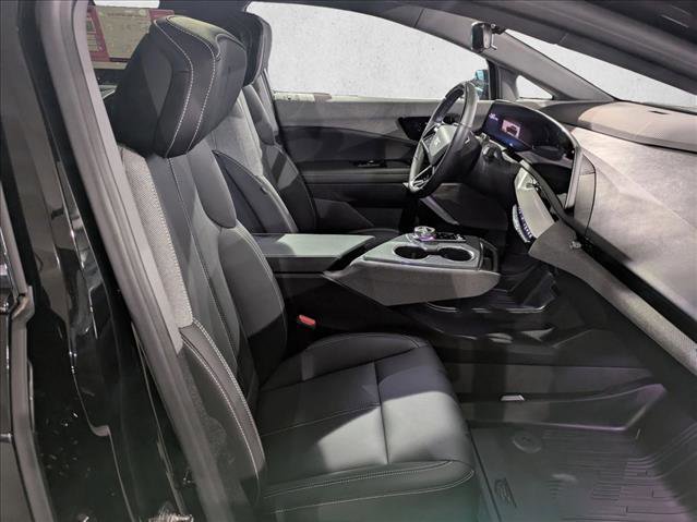 Used 2025 Cadillac Optiq Sport 1 image 27