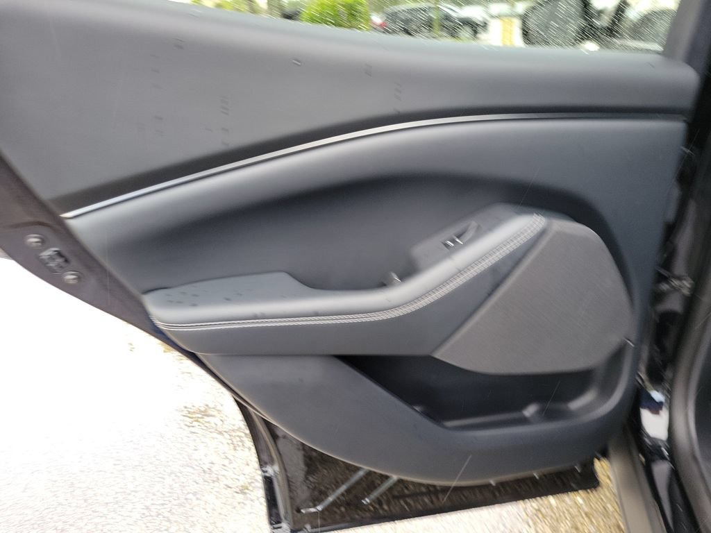 Certified 2024 Ford Mustang Mach-E Select RWD image 7