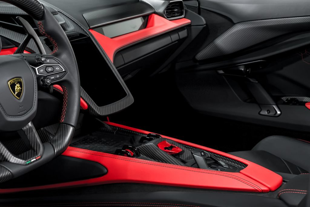 Used 2024 Lamborghini Revuelto AWD/4WD image 21
