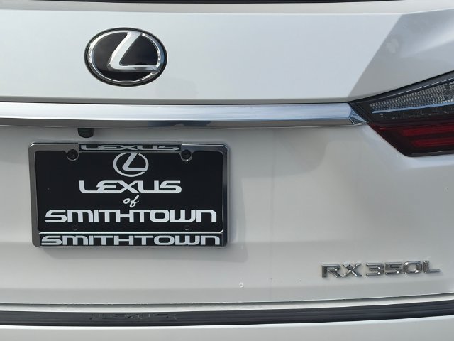 Certified 2020 Lexus RX 350L Premium w/ Premium Package AWD/4WD image 34