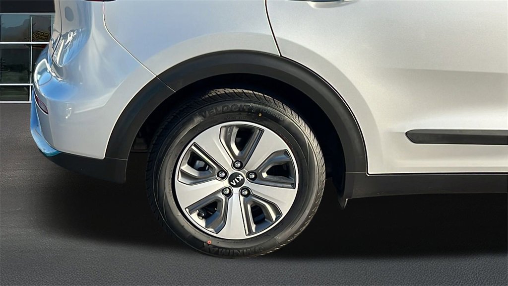 Used 2019 Kia Niro EX image 5