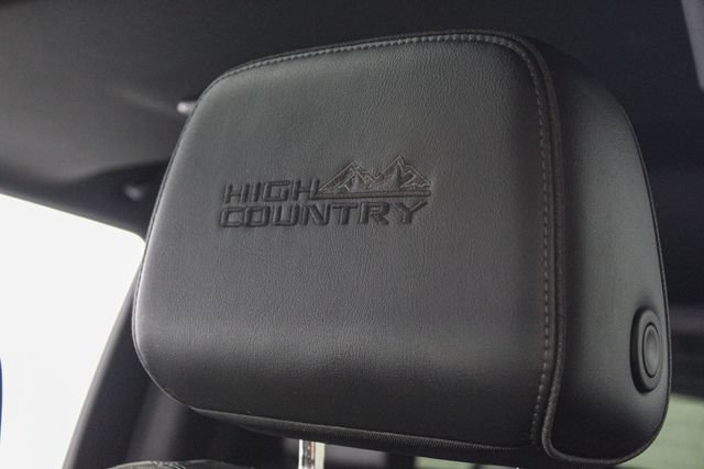Used 2023 Chevrolet Silverado 2500 High Country AWD/4WD image 15