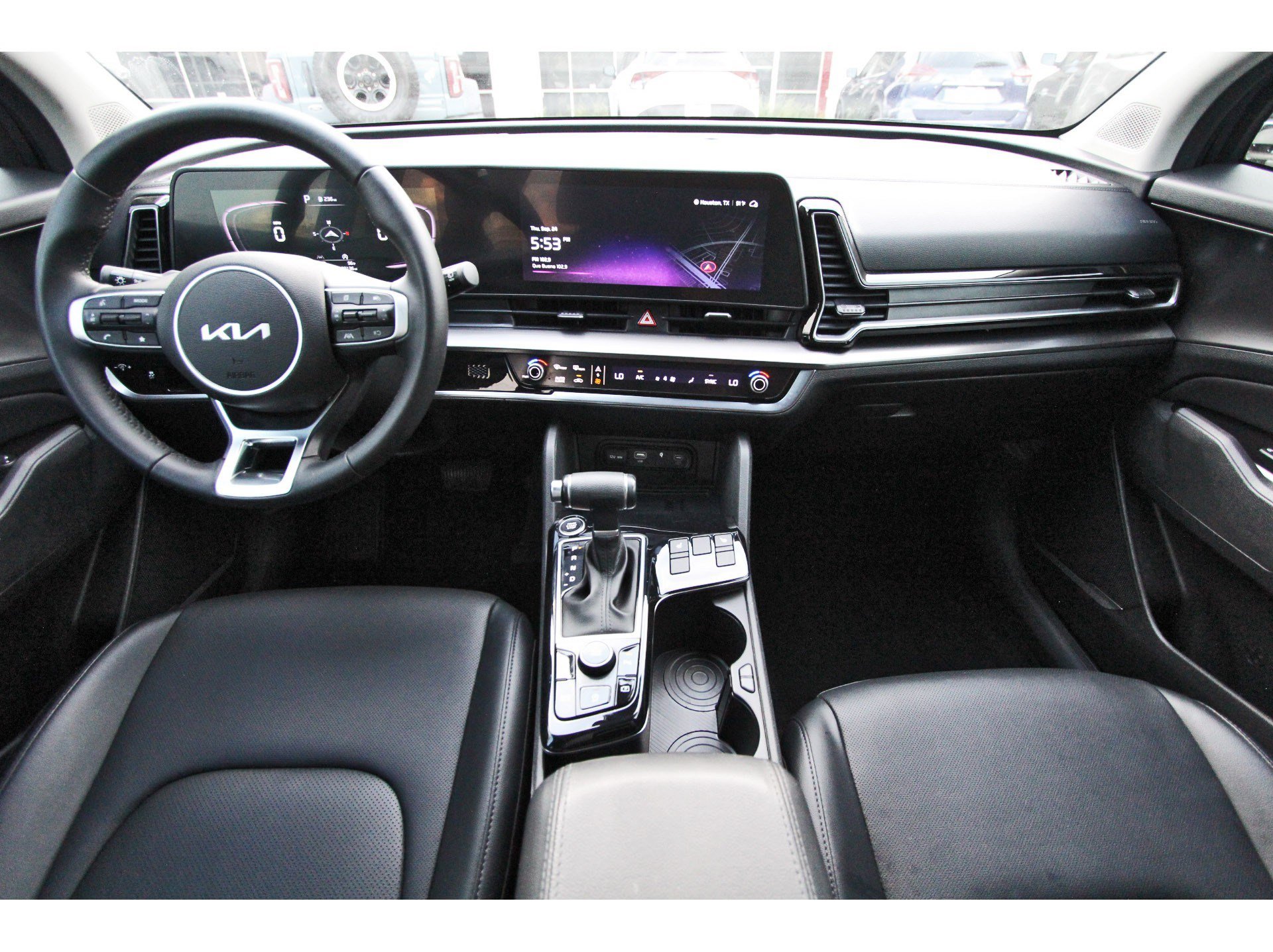 Certified 2024 Kia Sportage EX FWD image 12