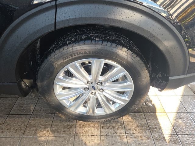 Used 2020 Ford Explorer Limited w/ Class III Trailer Tow Package image 14