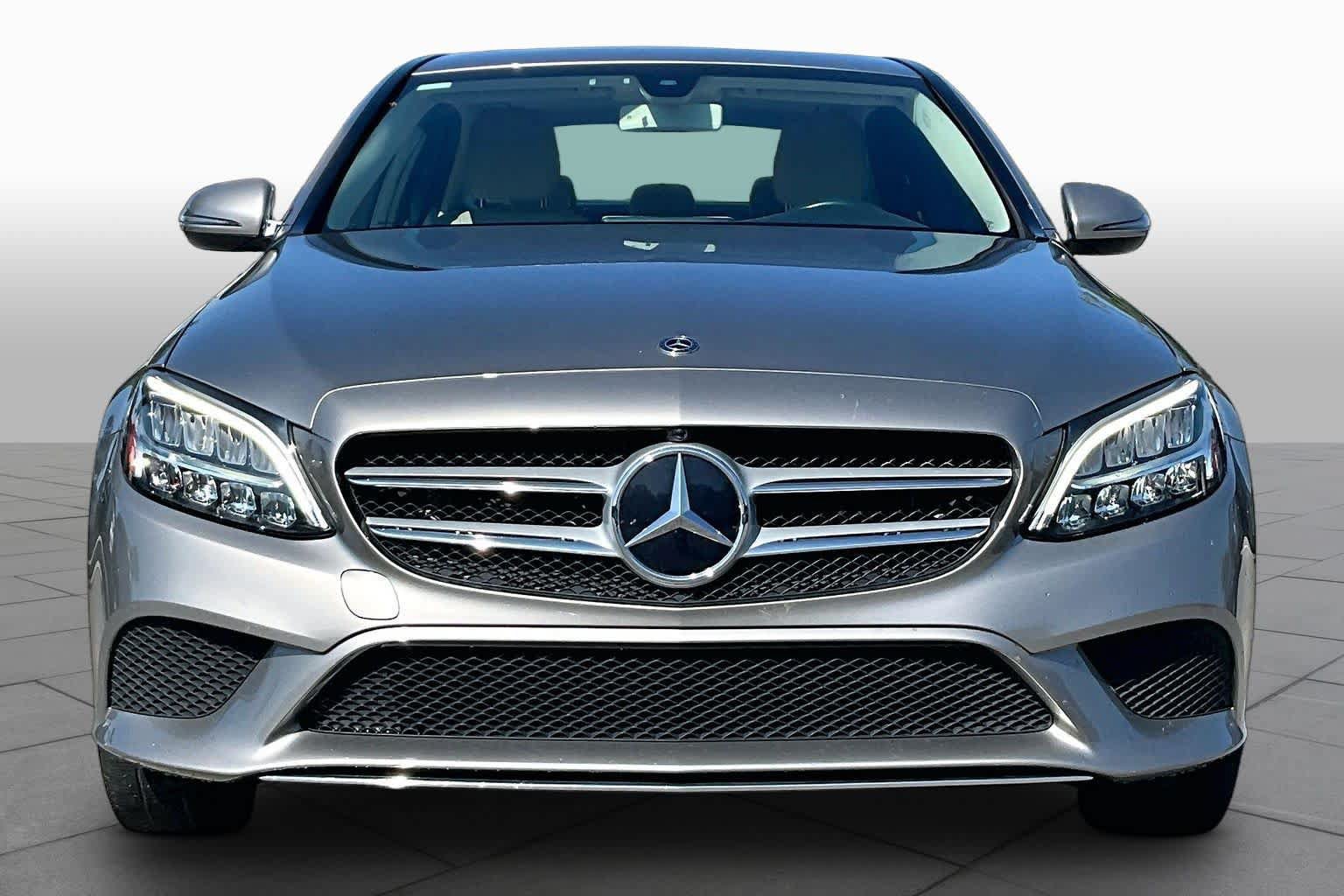 Used 2020 Mercedes-Benz C 300 4MATIC Sedan image 3
