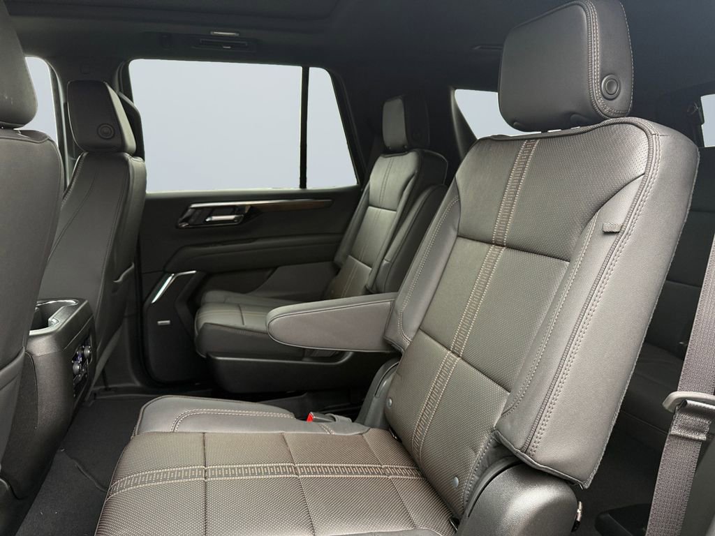 New 2026 Chevrolet Tahoe High Country w/ Sun And Tow Package image 13