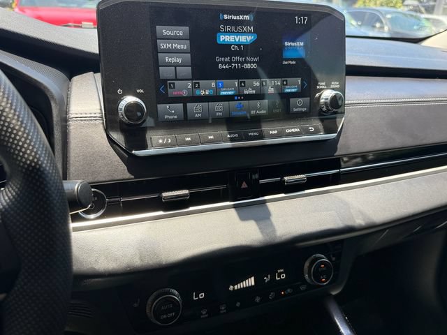 Used 2024 Mitsubishi Outlander SE AWD/4WD image 24