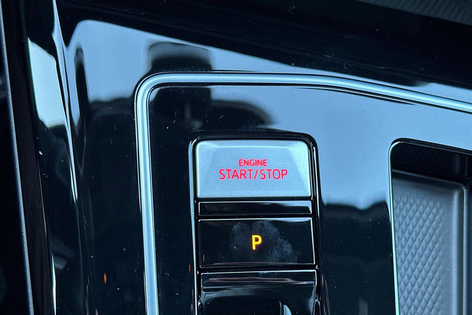 New 2026 Volkswagen GTI SE image 22