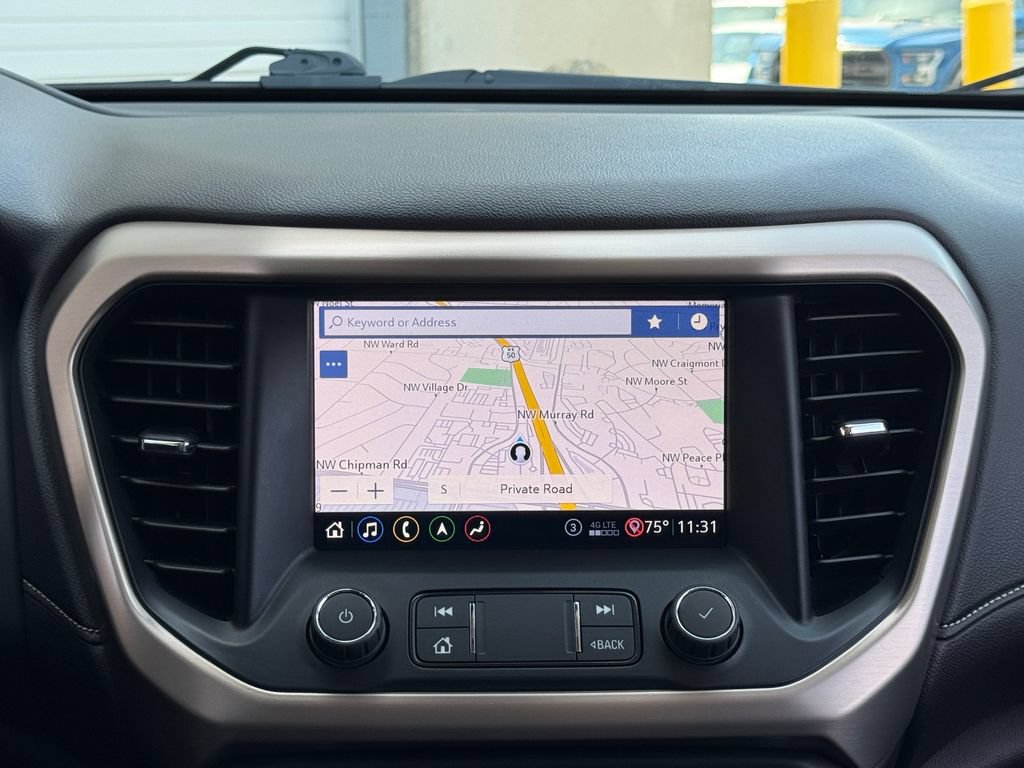 Used 2020 GMC Acadia Denali w/ Technology Package AWD/4WD image 23