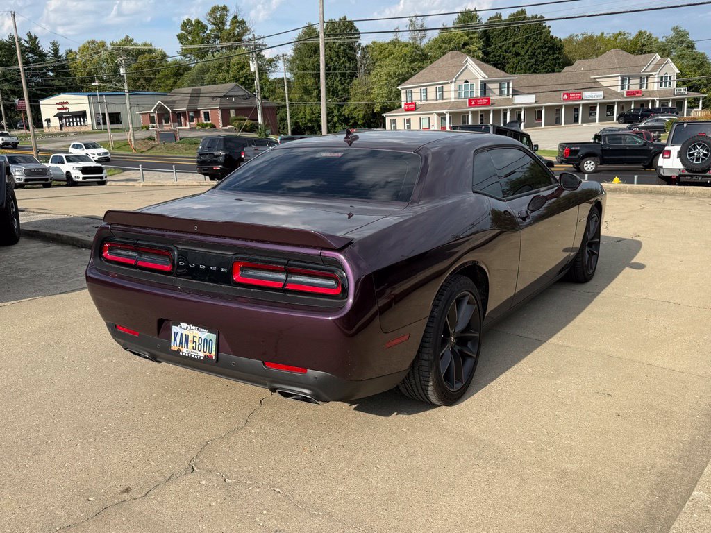 Used 2022 Dodge Challenger R/T w/ Performance Handling Group RWD image 6
