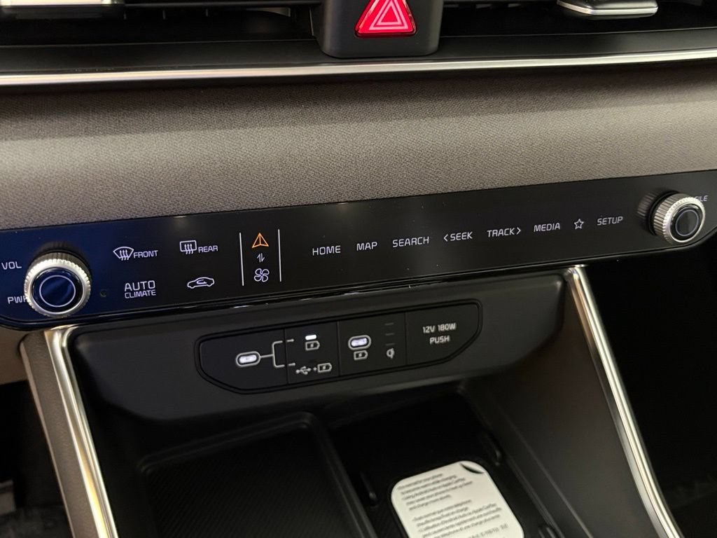 New 2026 Kia Carnival EX FWD image 28