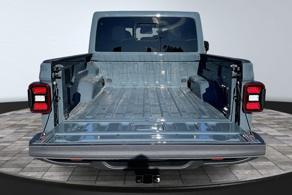 New 2026 Jeep Gladiator Mojave image 25