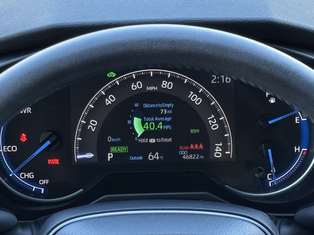 Used 2023 Toyota RAV4 SE image 24