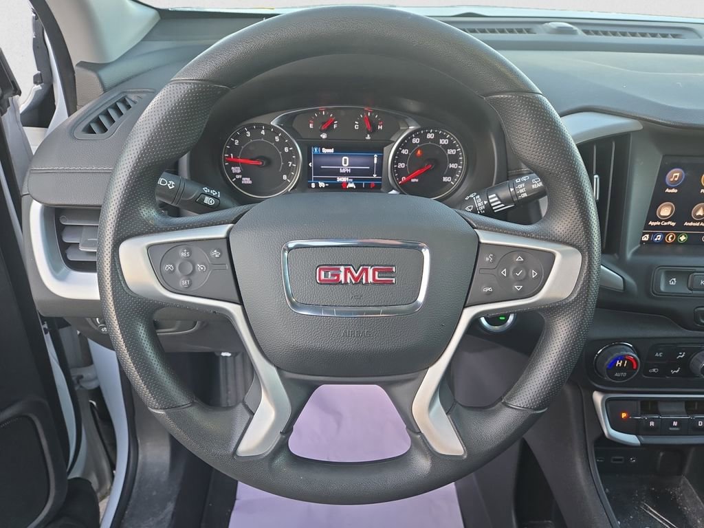 Used 2023 GMC Terrain SLE w/ Driver Convenience Package image 18