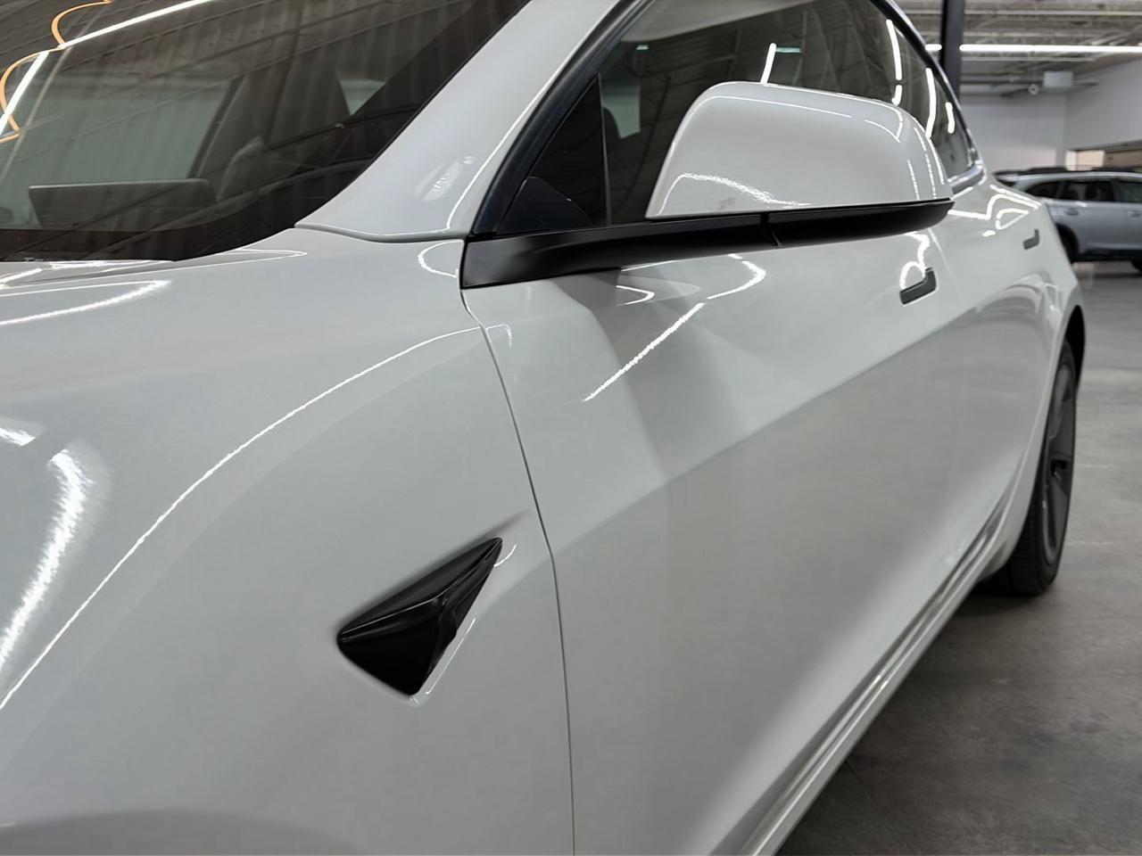 Used 2023 Tesla Model 3 Long Range AWD/4WD image 2