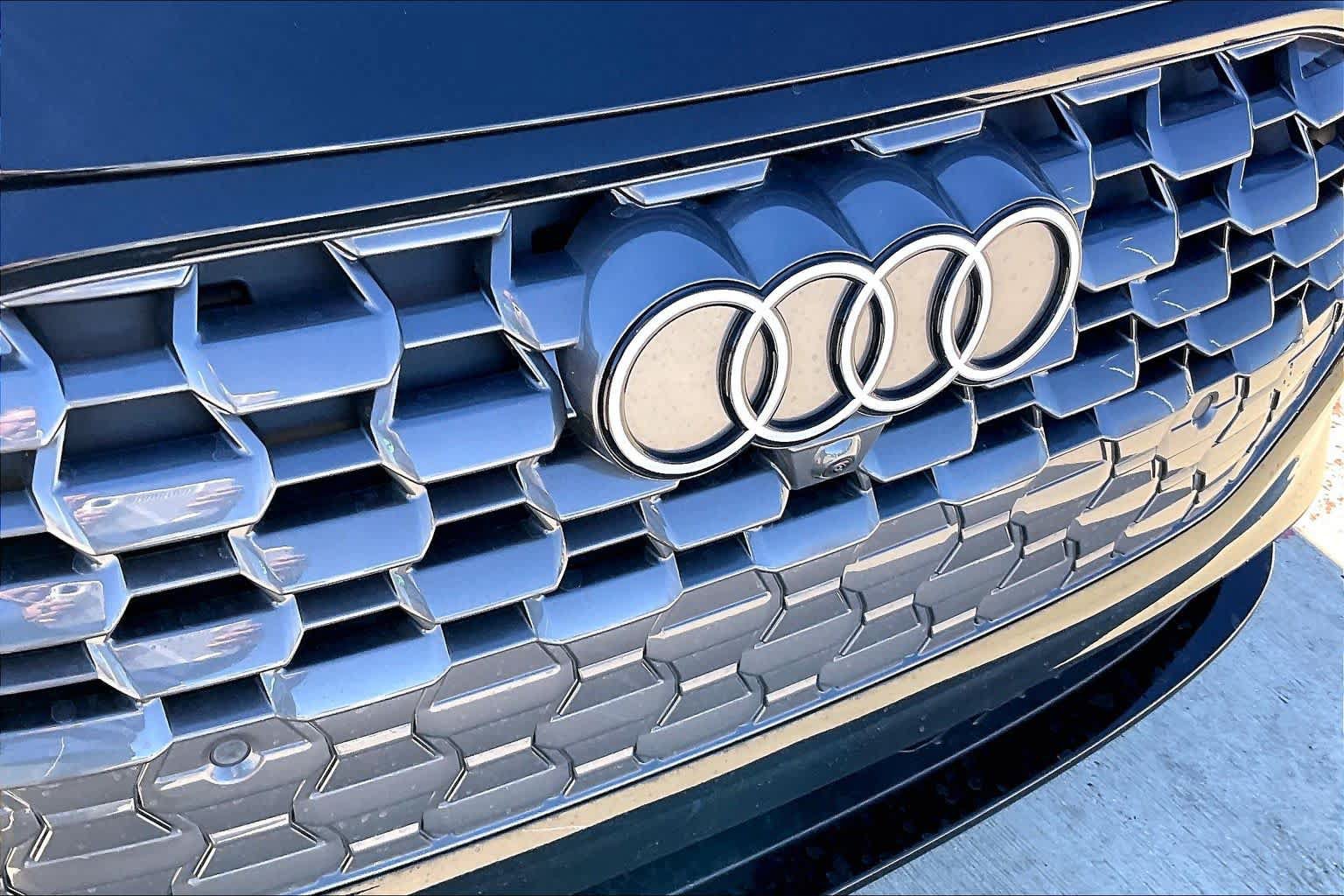 Used 2025 Audi Q5 Premium w/ Premium Plus AWD/4WD image 28