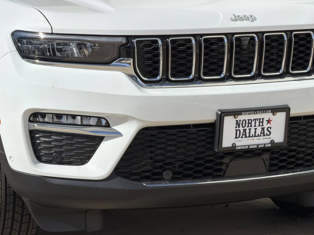 New 2025 Jeep Grand Cherokee Limited w/ Luxury Tech Group II AWD/4WD image 7