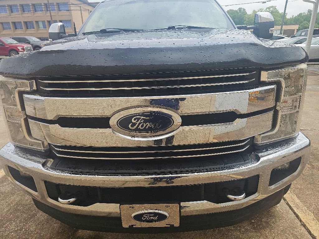 Used 2017 Ford F350 Lariat w/ Chrome Package AWD/4WD image 2