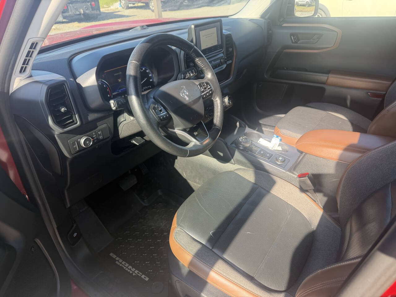 Used 2021 Ford Bronco Sport Outer Banks w/ Outer Banks Package (96D) AWD/4WD image 9
