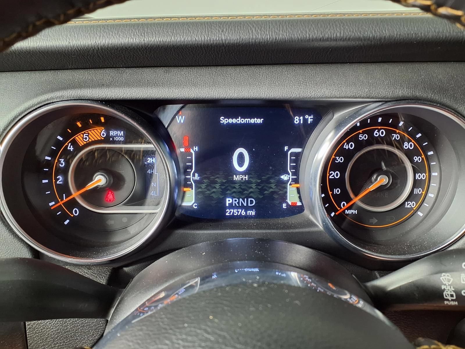 Used 2022 Jeep Wrangler Unlimited Sahara AWD/4WD image 33
