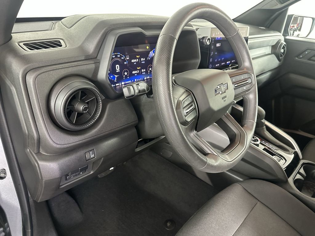 Used 2024 Chevrolet Colorado Trail Boss w/ Advanced Trailering Package image 13