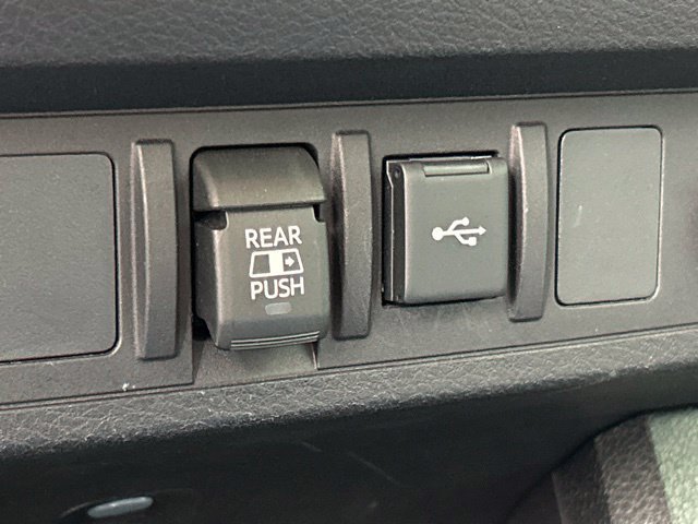 Used 2023 Toyota Tacoma SR5 AWD/4WD image 50