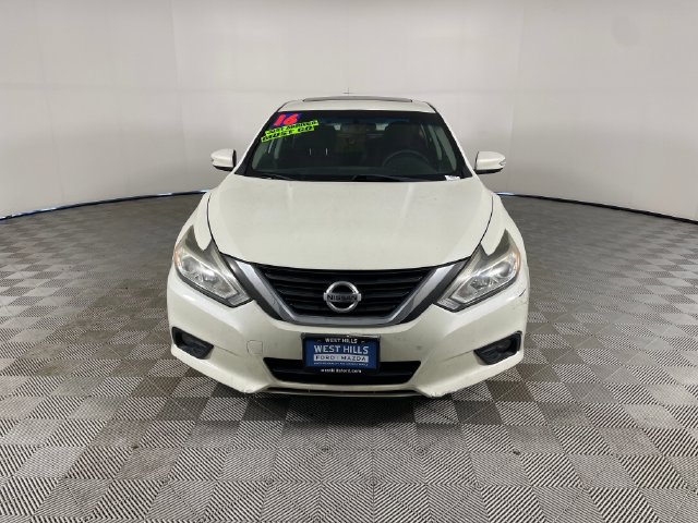 Used 2016 Nissan Altima 2.5 SV w/ Convenience Package FWD image 17