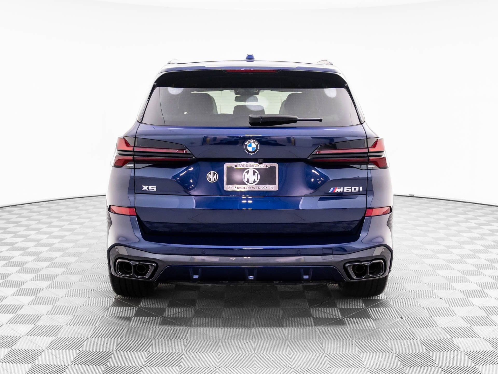 Certified 2025 BMW X5 M60i w/ Climate Comfort Package image 4